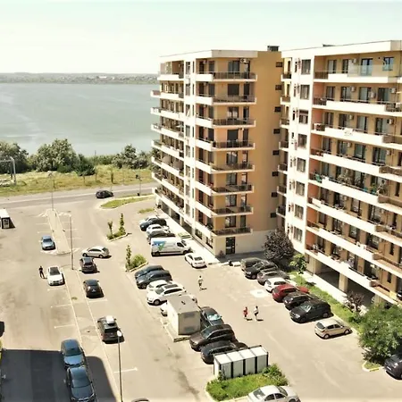 Corina Summerland Apartament *