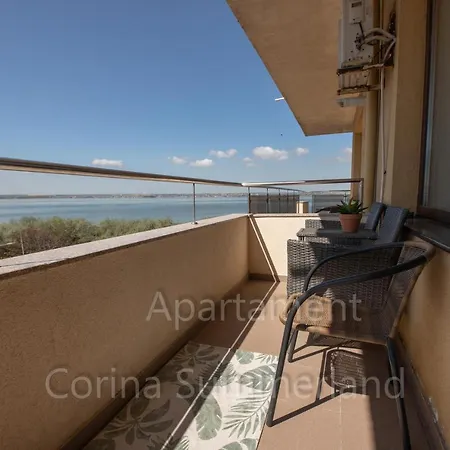 Corina Summerland Апартаменты